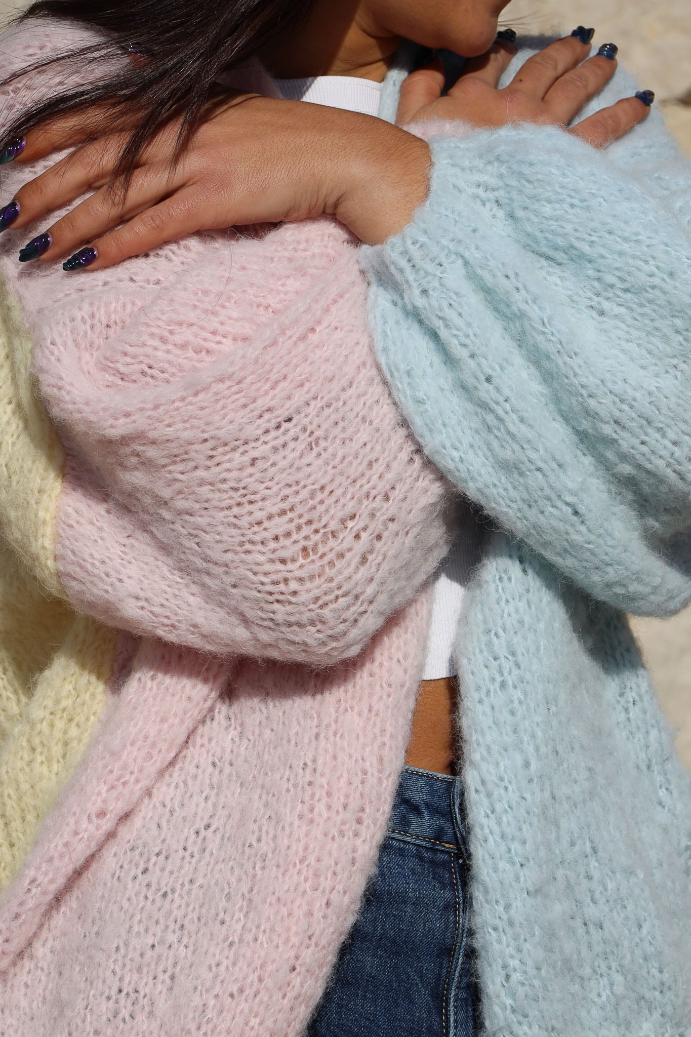 Gilet Anetta pastel tricolore en stock