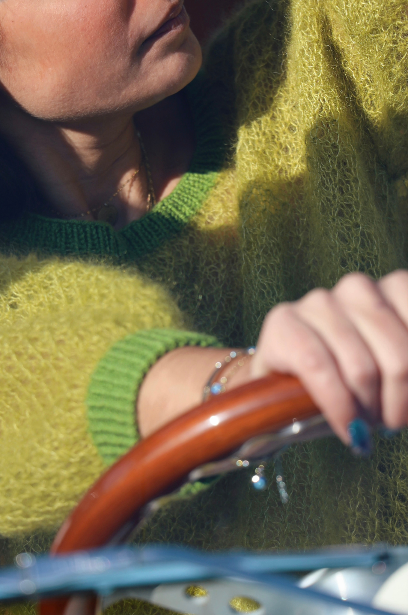 Pull Odette en vert en stock