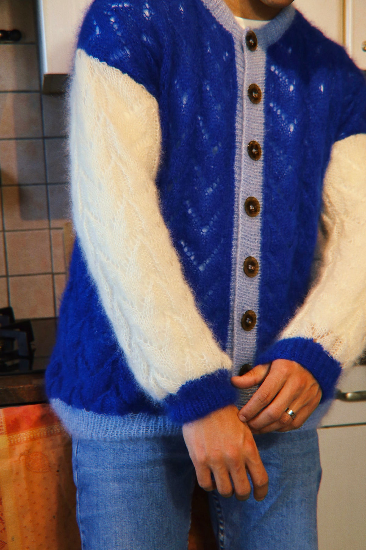 Gilet Bleu Poisson Beige En Coton Bio Taille 2 - Peint Main - Occasion Comme Neuf